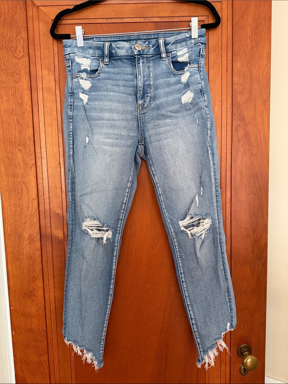 American Eagle High Rise Cropped Skinny Jeans